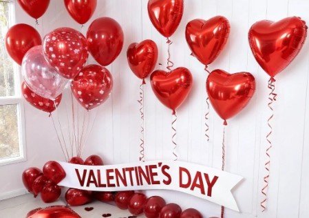 Best Heart Balloon Decoration in Sector 62, Noida