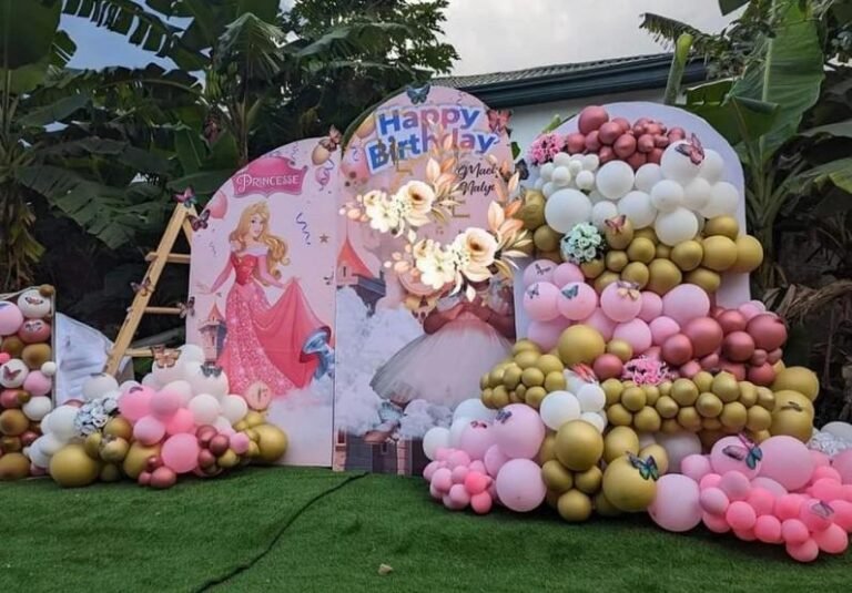 Balloon Decoration for Event in Noida